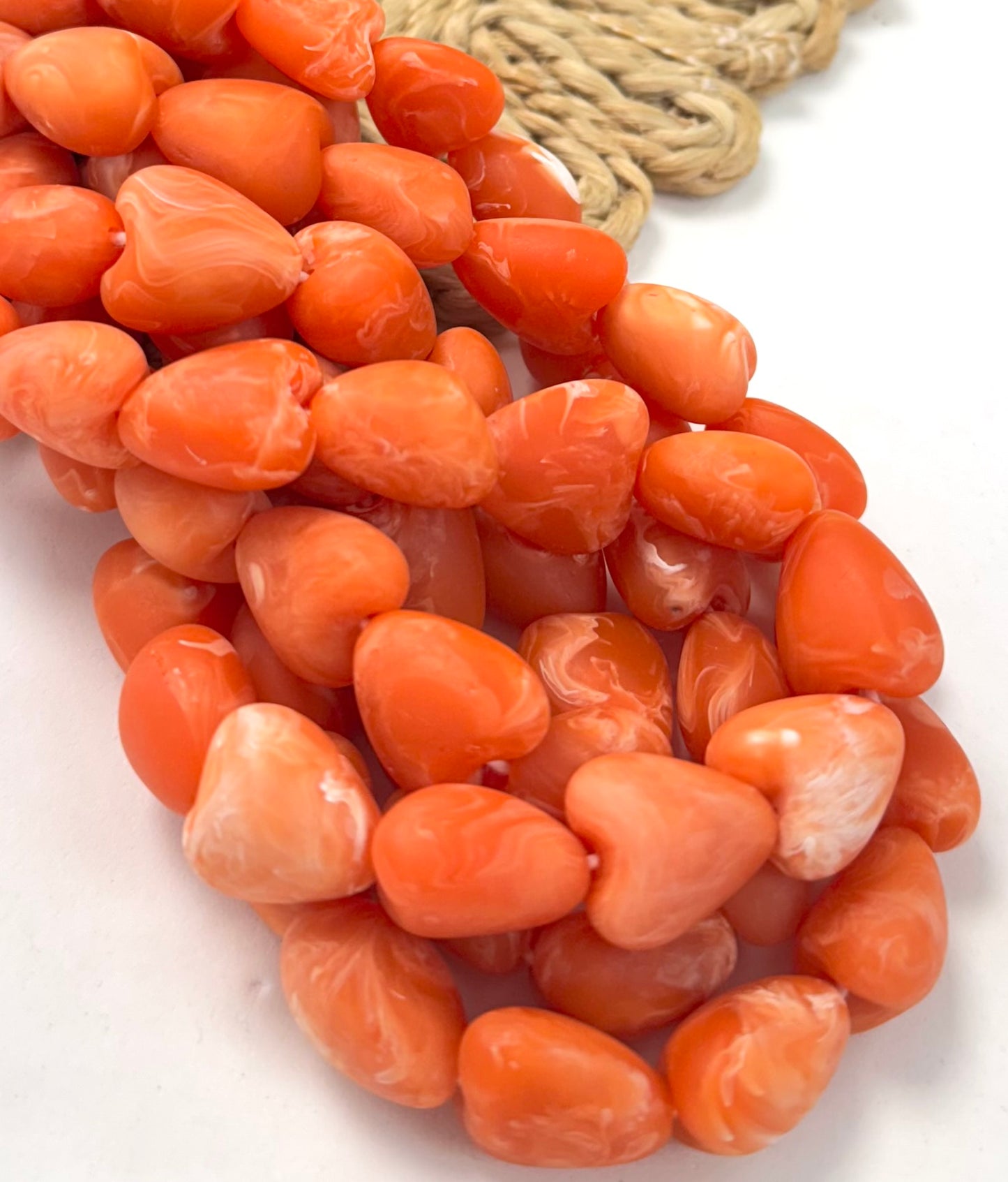Marmol Hearts Resin