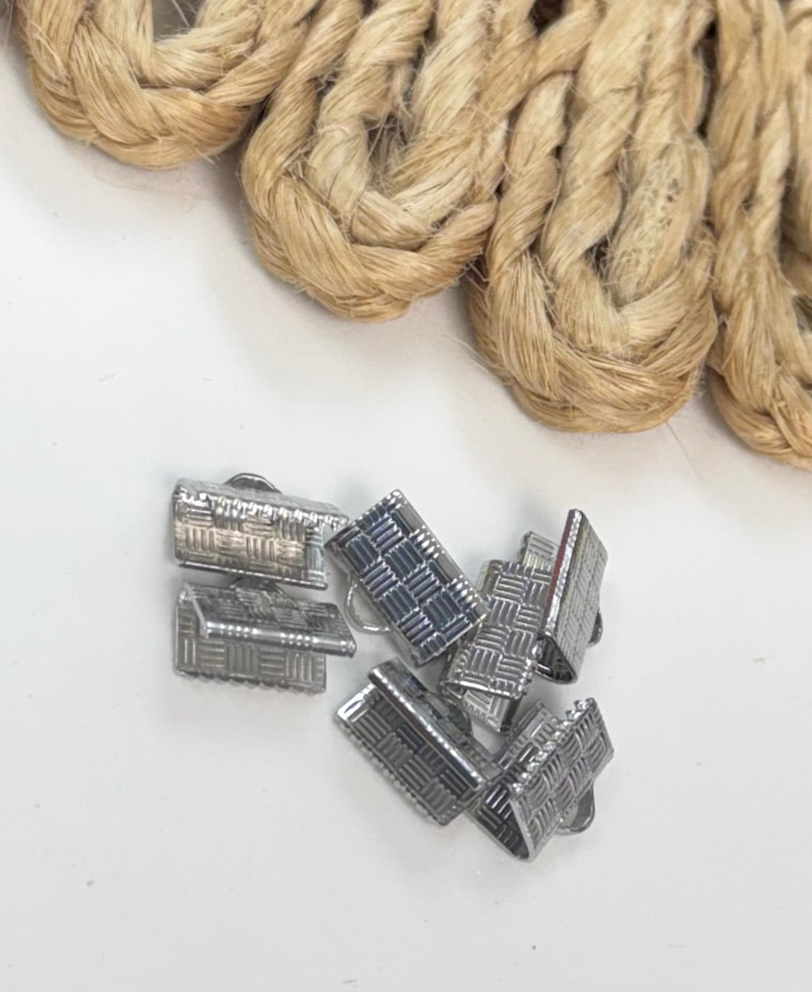 Steel Plata Ribbon Climp