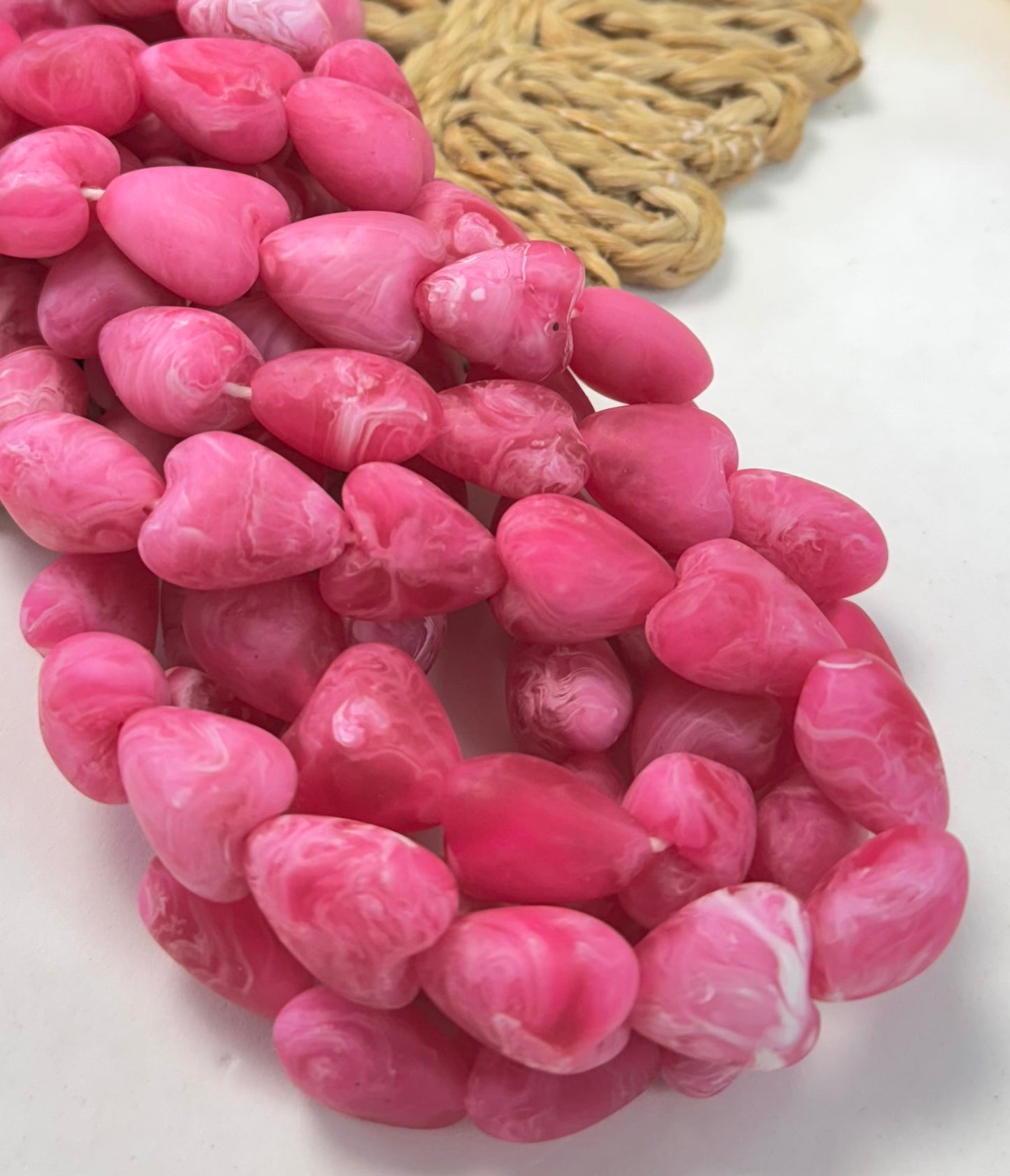 Marmol Hearts Resin