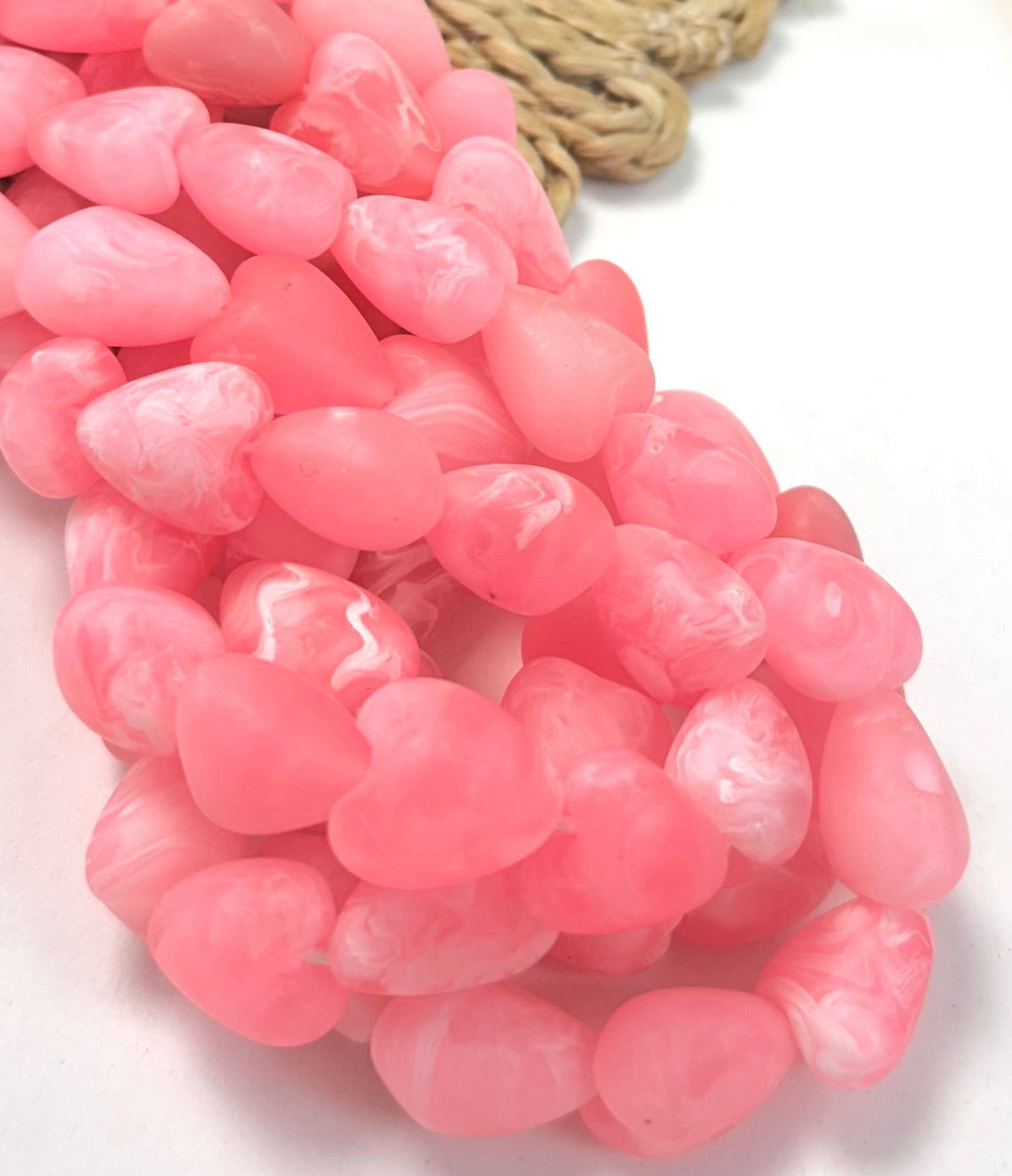 Marmol Hearts Resin