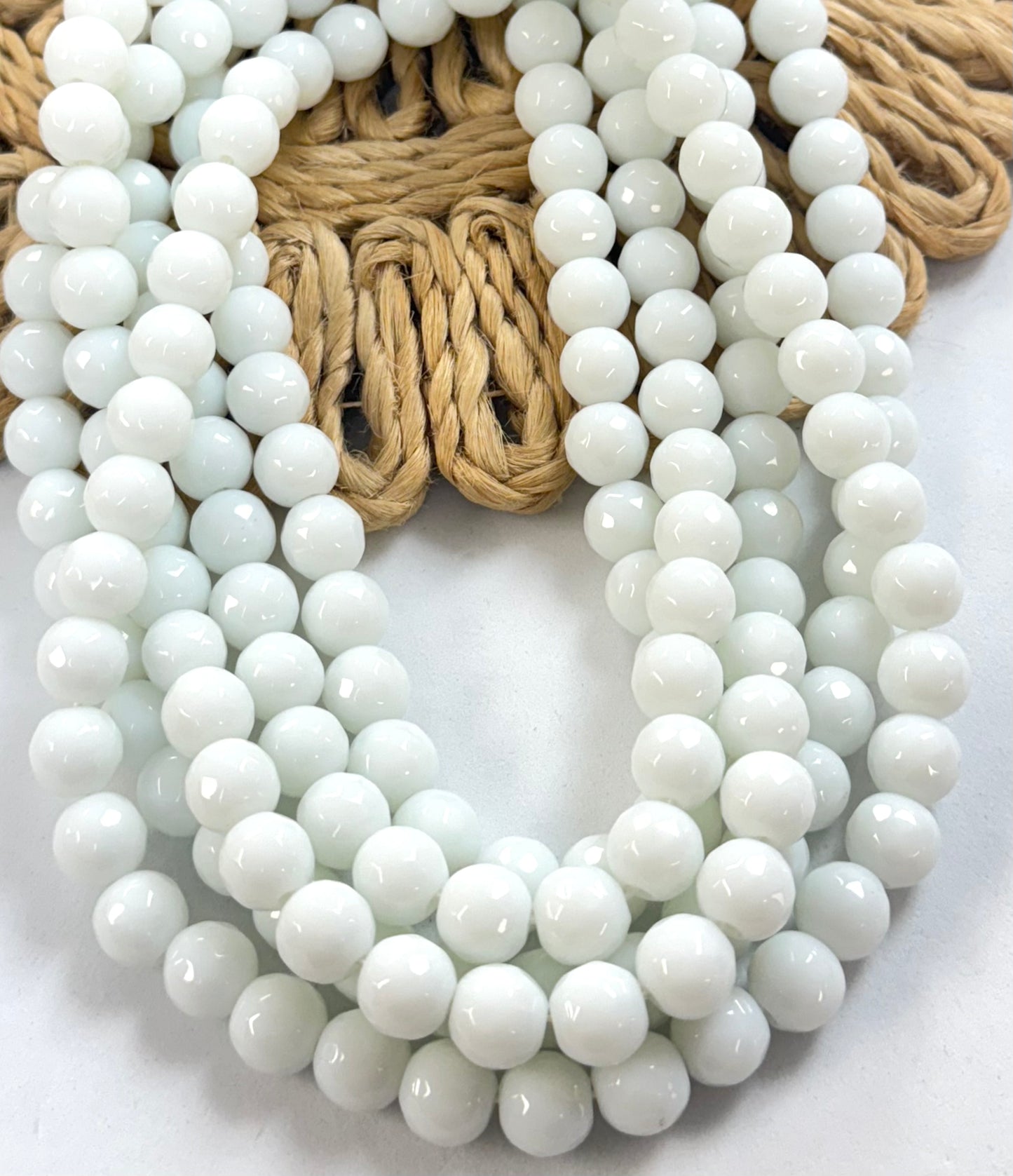 10mm White Round Jade Facetado