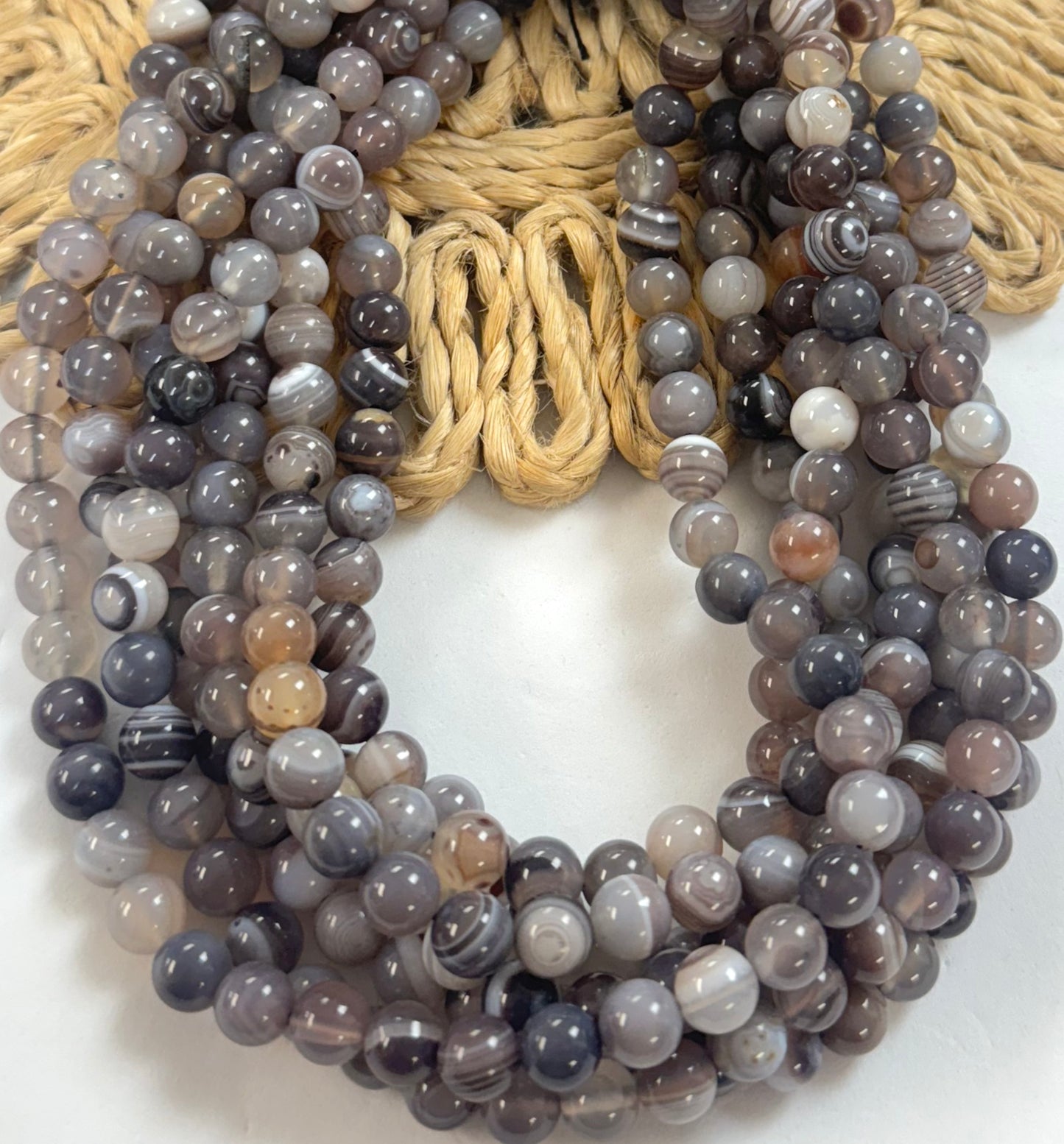 8mm Round Dark Grey Agata