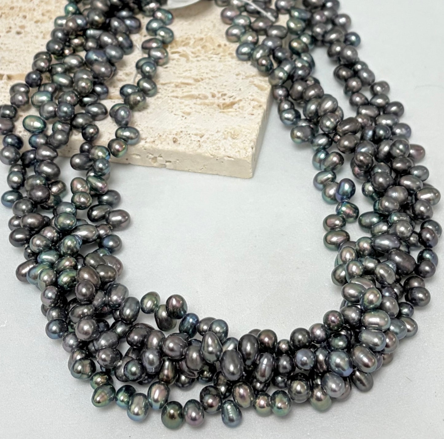 4mm Tornasol Drops Freshwater Pearl