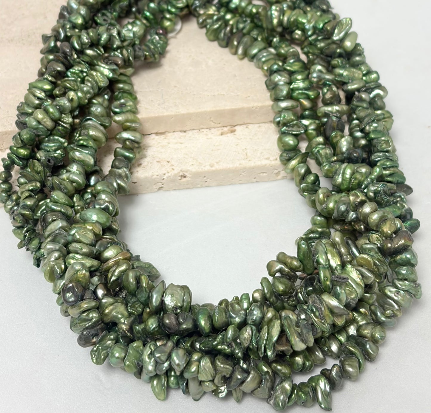 Green Freshwater Pearl Chips