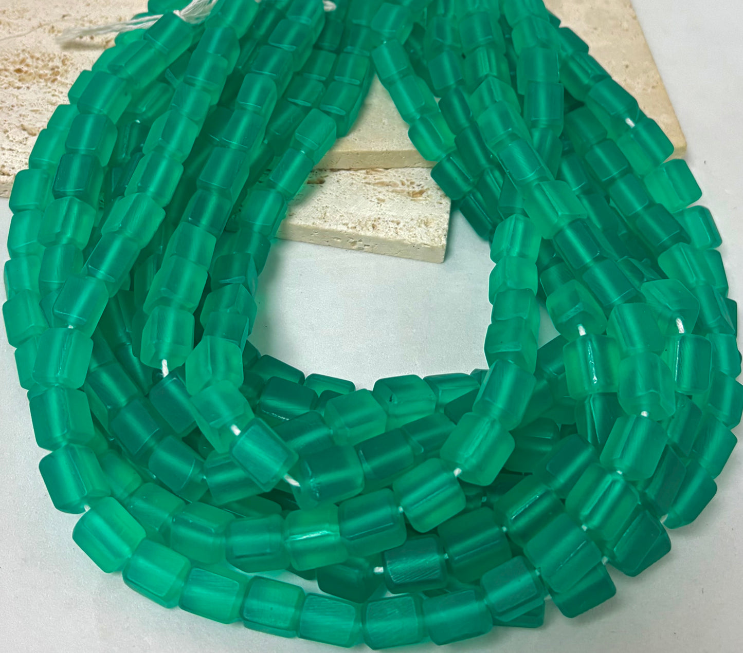 Cubics Resin