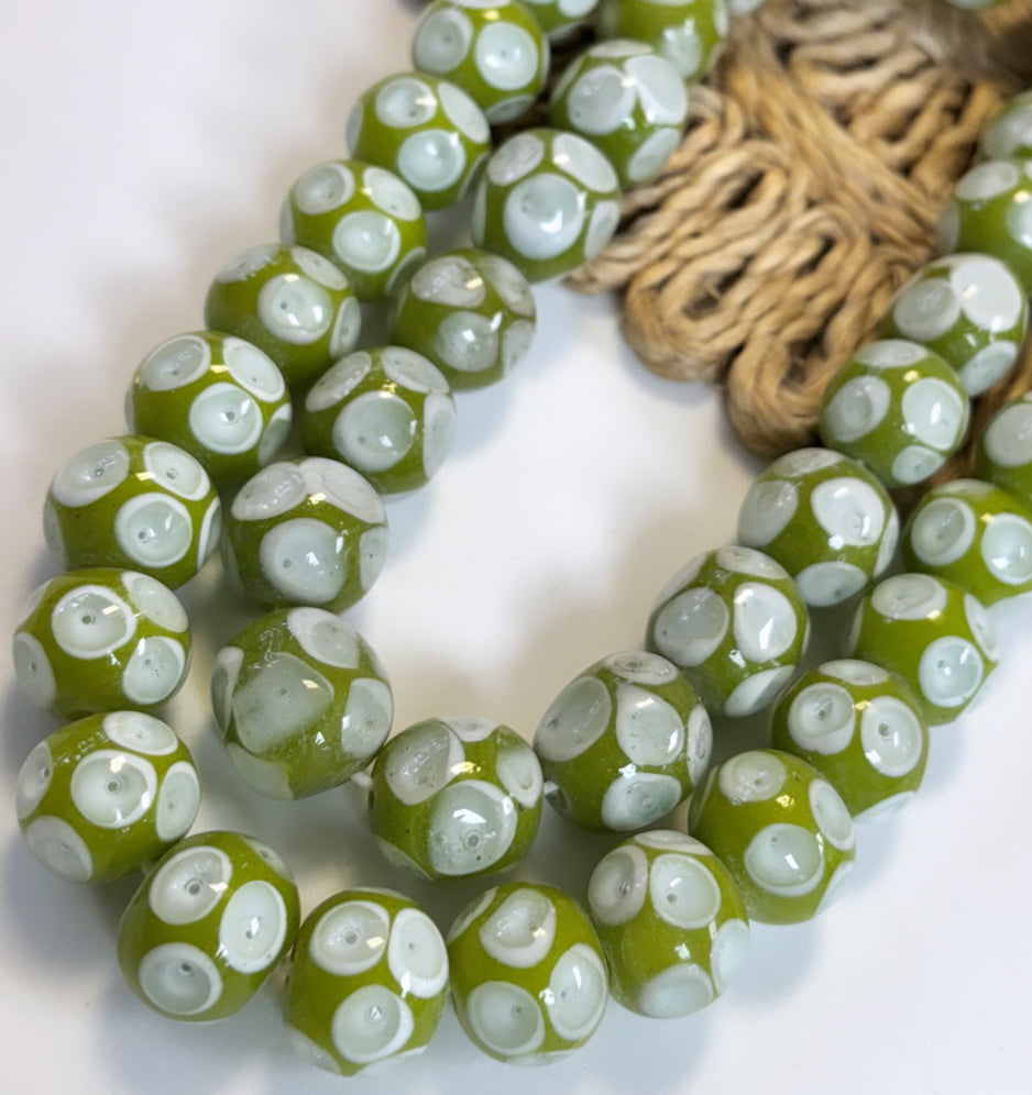 Inside Dots Round Lampwork