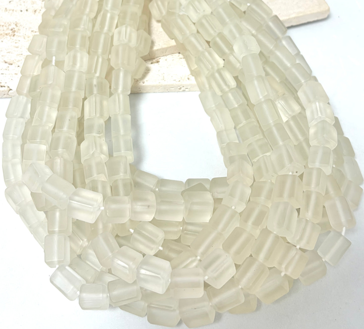 Cubics Resin