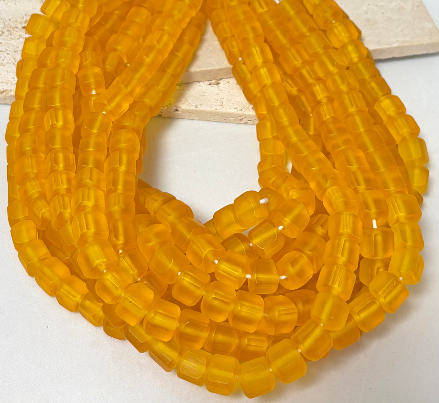 Cubics Resin