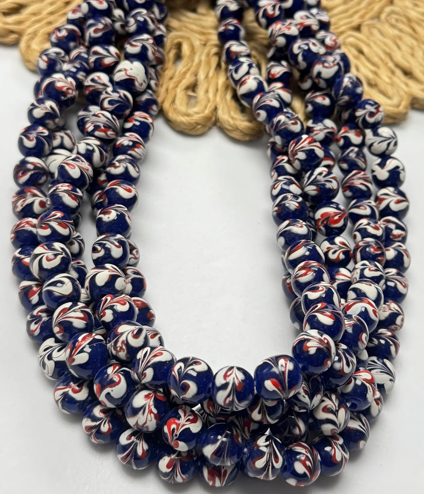 White Red Marmol Lampwork