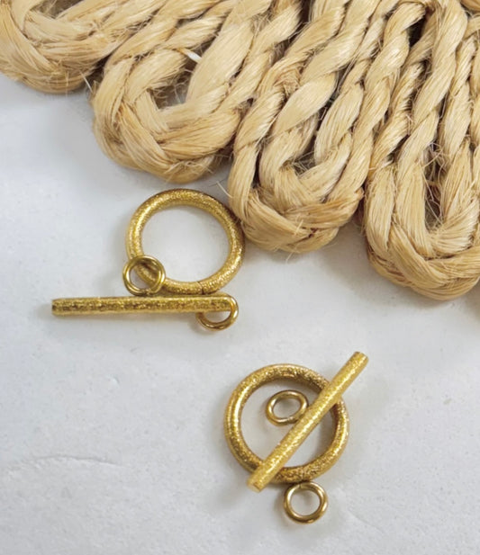 Steel Circle Toggle Clasp Textured