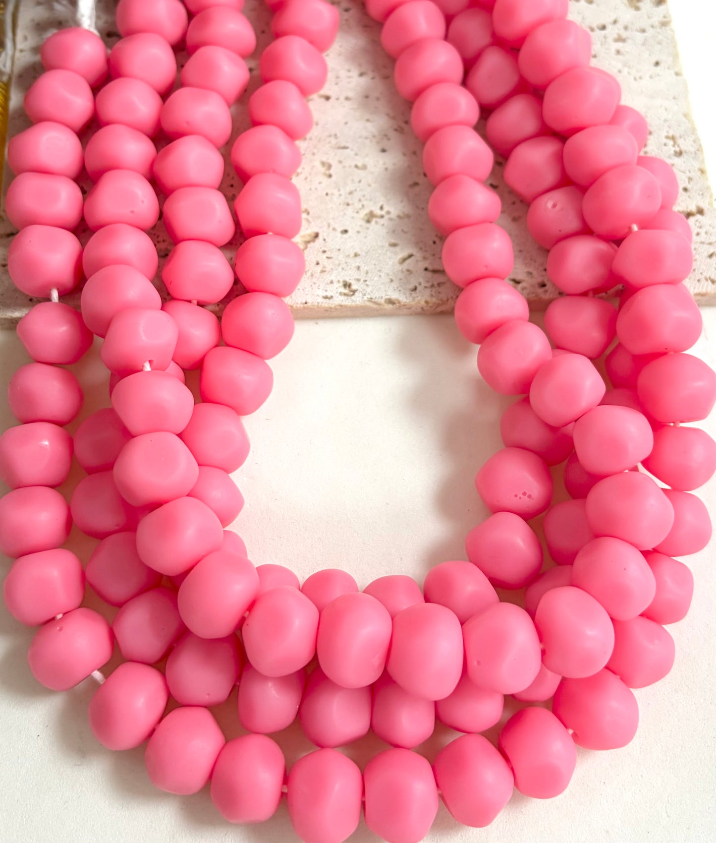 Irregular Round Resin