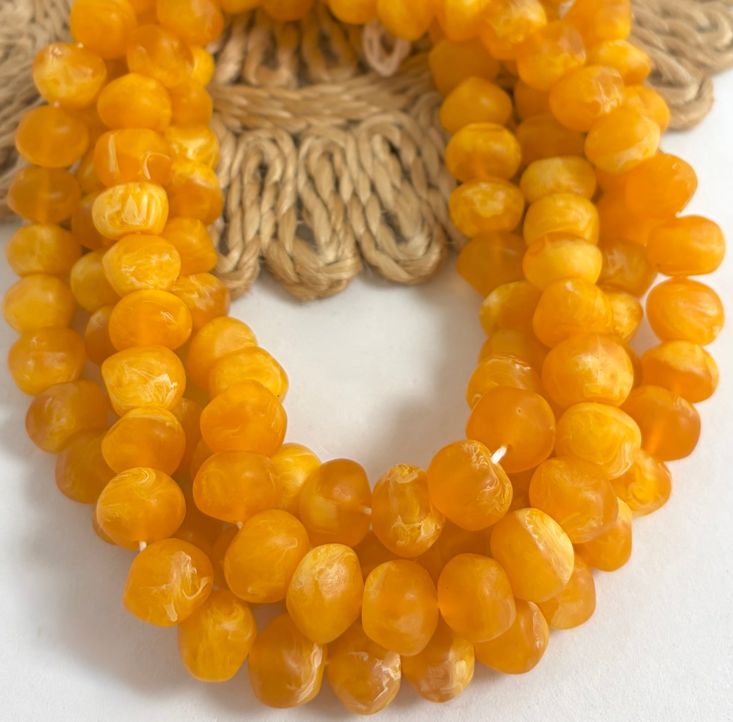 Irregular Round Resin