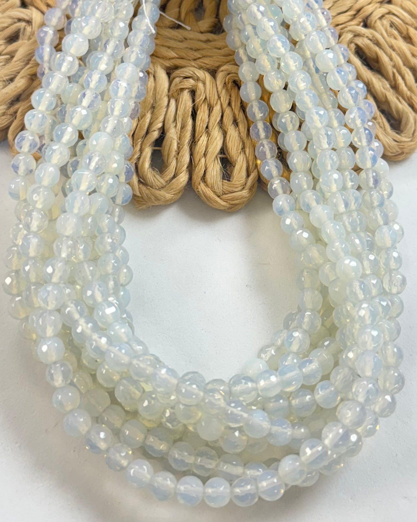 Ópalo Round Facetado