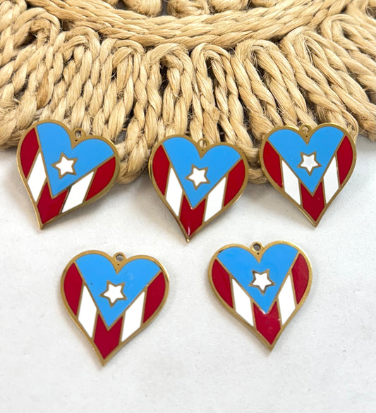 Corazón Con Bandera Esmaltada Steel