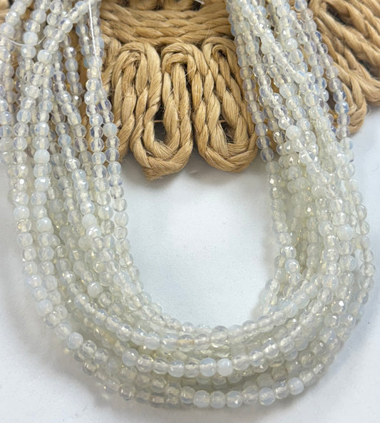 Ópalo Round Facetado