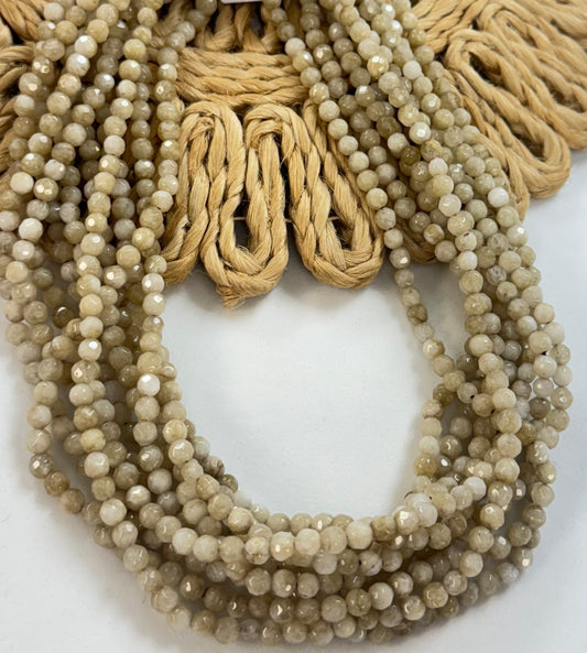 4mm Round Jade Facetado