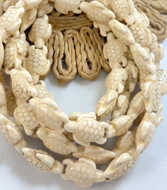 20mm White Turquoise Stone Turttle