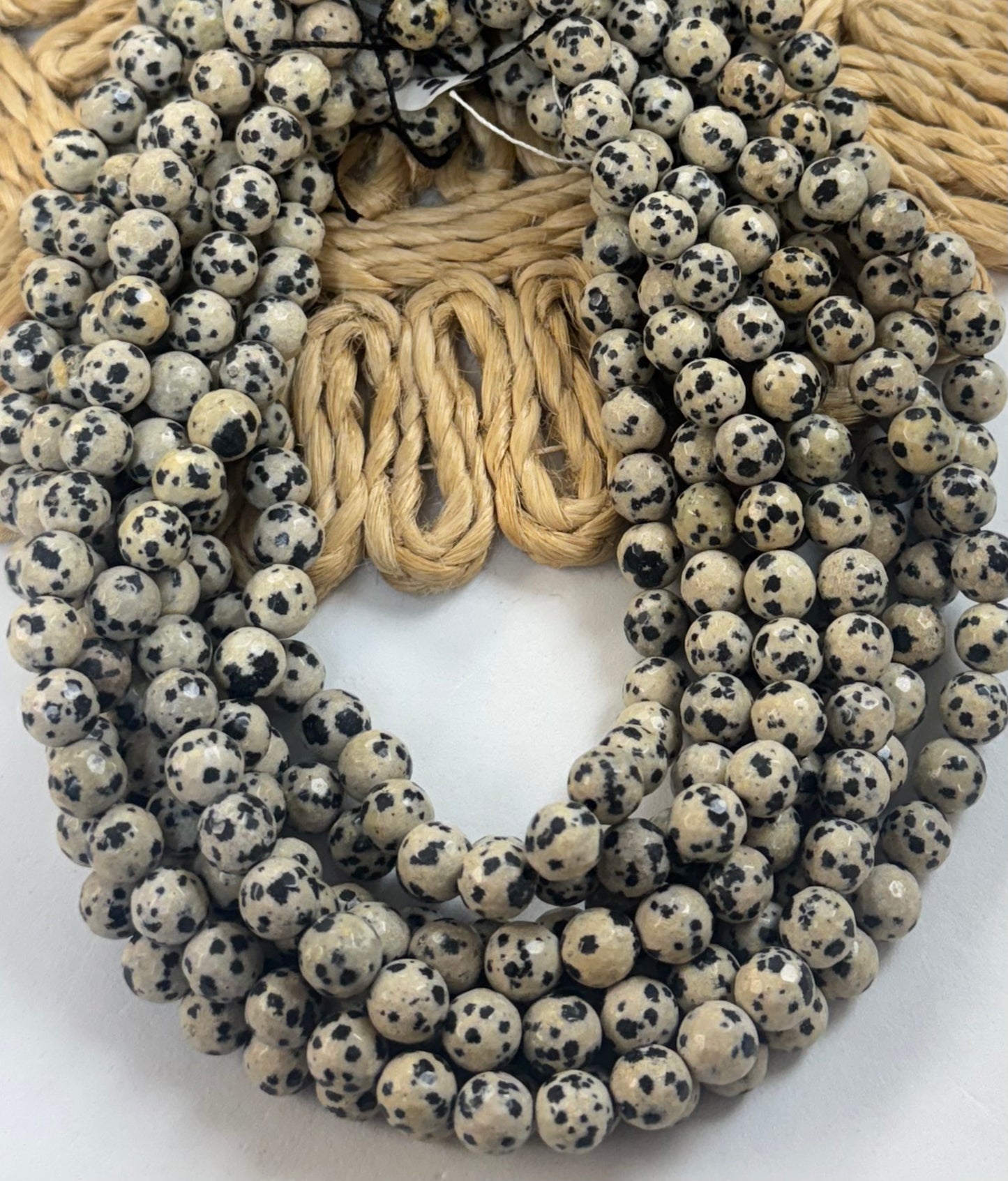 Round Faceted Jasper Dálmata