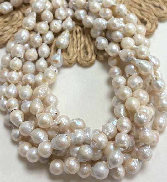 10mm Round Barroca Freshwater Pearls