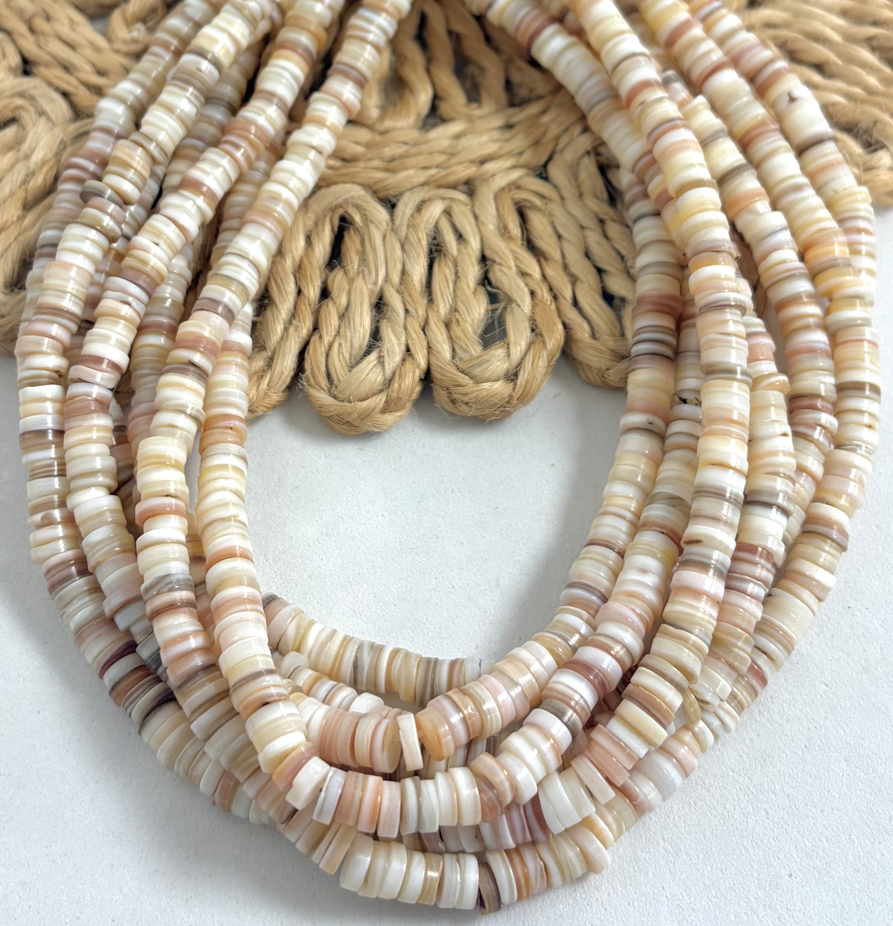 Nácar Cream Rondels – BisuarteBeads