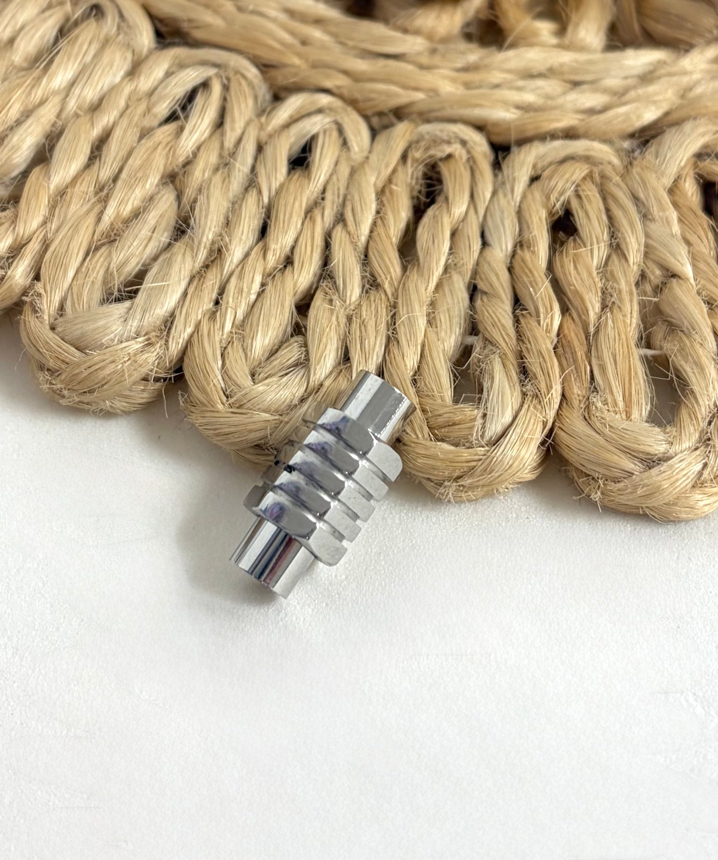 Steel Plata Magnet Cord Ends
