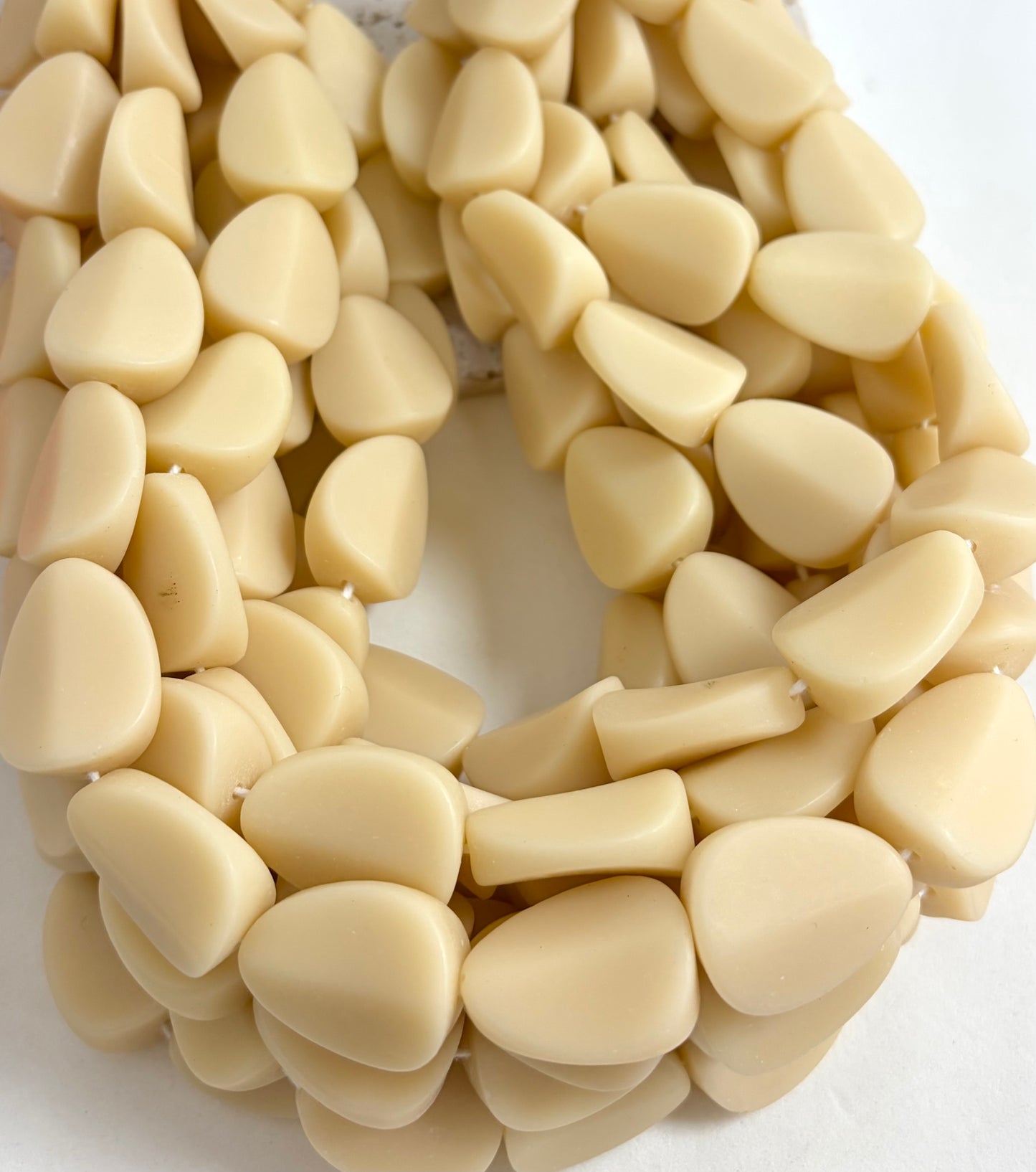 Tumble Shape Resin