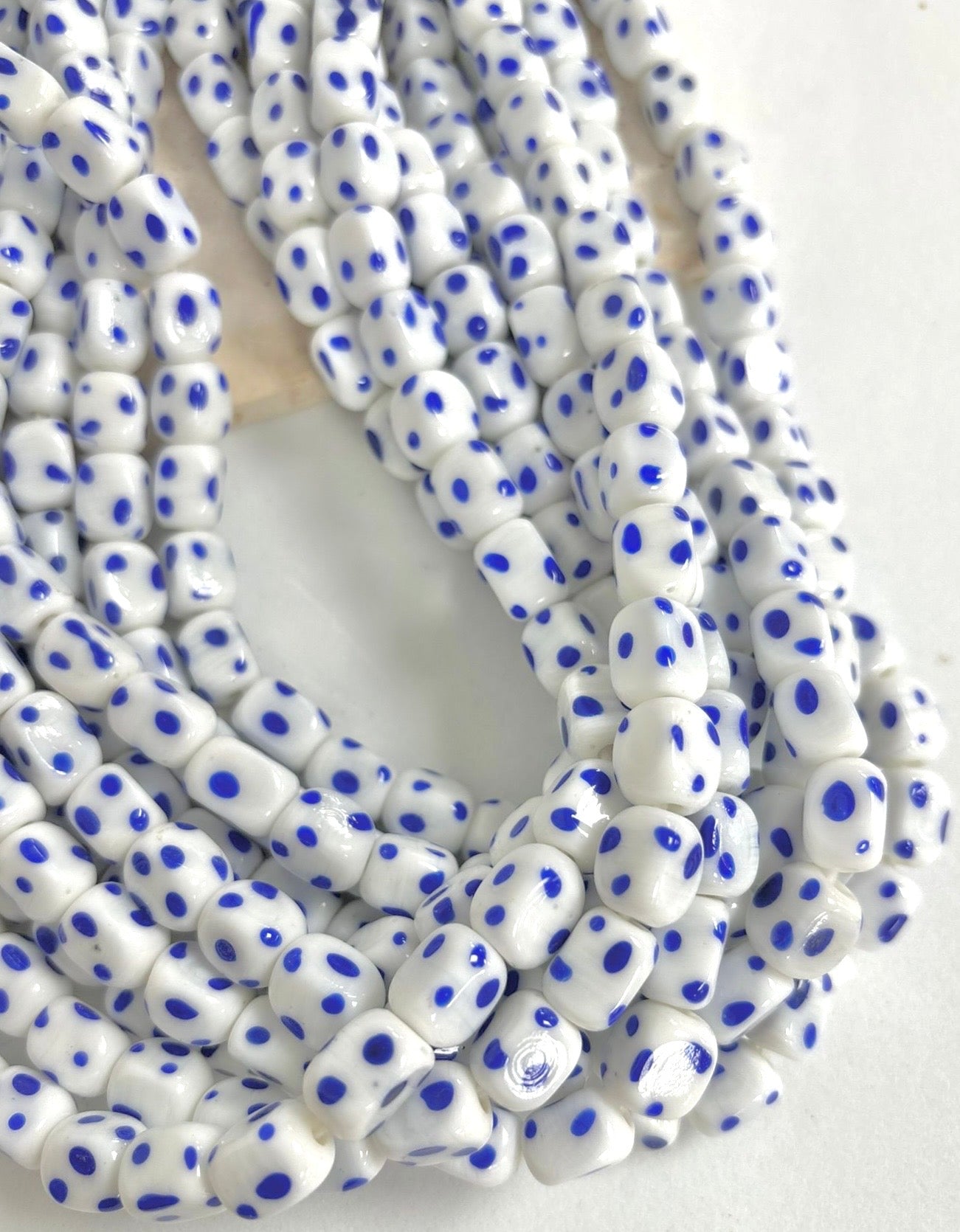 Cubics Polkadot Lampwork